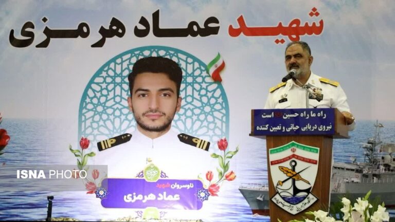 دریادار ایرانی: آمادگی کامل برای پاسخ به دشمن