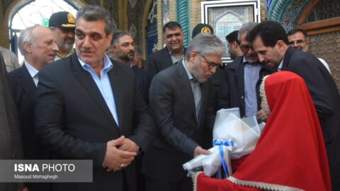 بازدید وزیر علوم از پروژه‌های علمی در سمنان